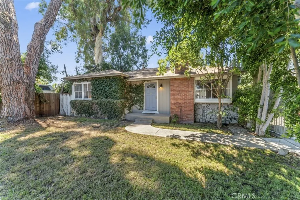 Woodland Hills, CA 91367