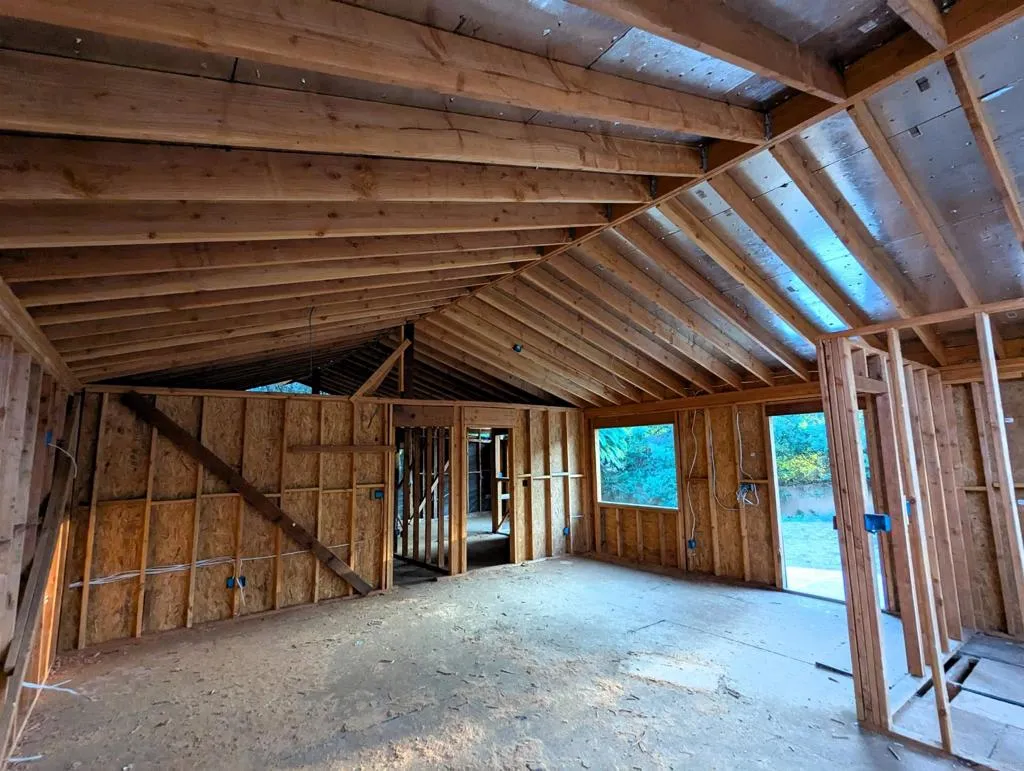 https://cdn.realtyfeed.com/cdn/127/306554769/98d57e6f40316069f83c2550fd44bfe5.webp