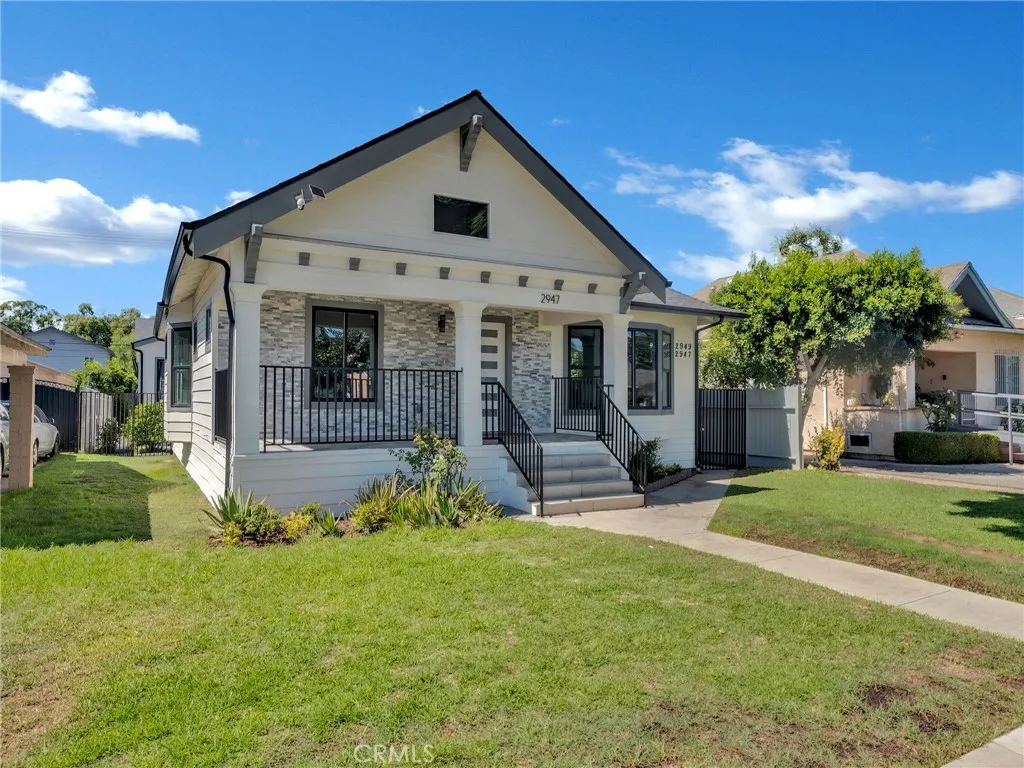 Los Angeles, CA 90018