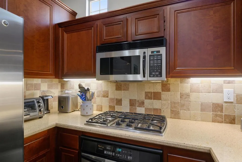 https://cdn.realtyfeed.com/cdn/127/306554847/53e20f0dbec61826d63e6c40d7a5de12.webp