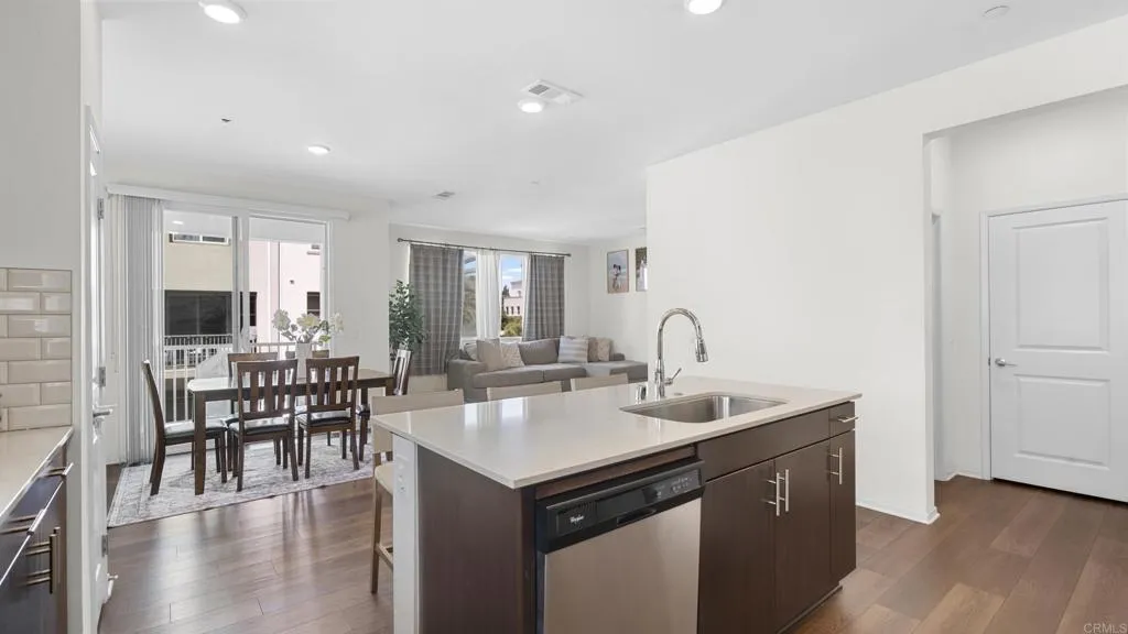 Photo #6: PTP2507431 Listing 