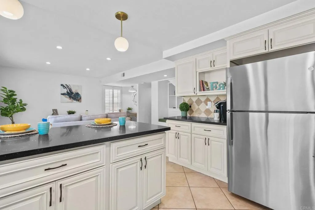 https://cdn.realtyfeed.com/cdn/127/306554932/0e934b04475c029d3537fa86bcaac6c6.webp
