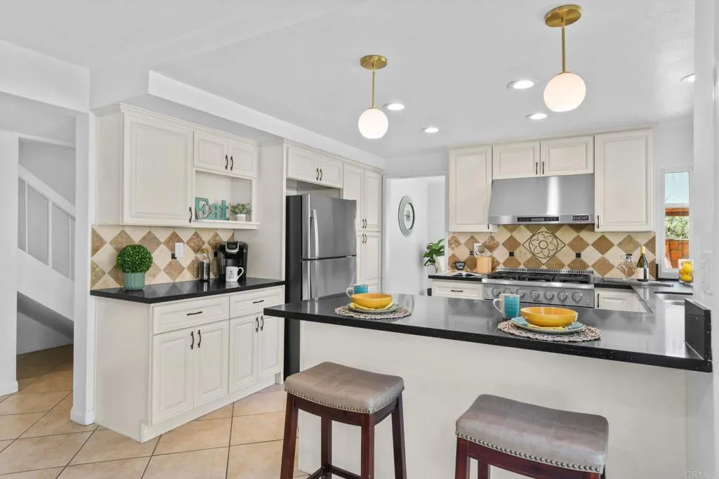 https://cdn.realtyfeed.com/cdn/127/306554932/e446a31313bce2d5f02c1378b464850f.webp