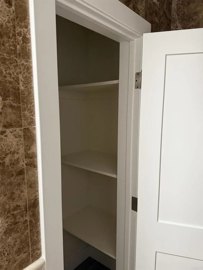 https://cdn.realtyfeed.com/cdn/127/306555039/4773d92f9f56e03b510665e59db31b5d.webp