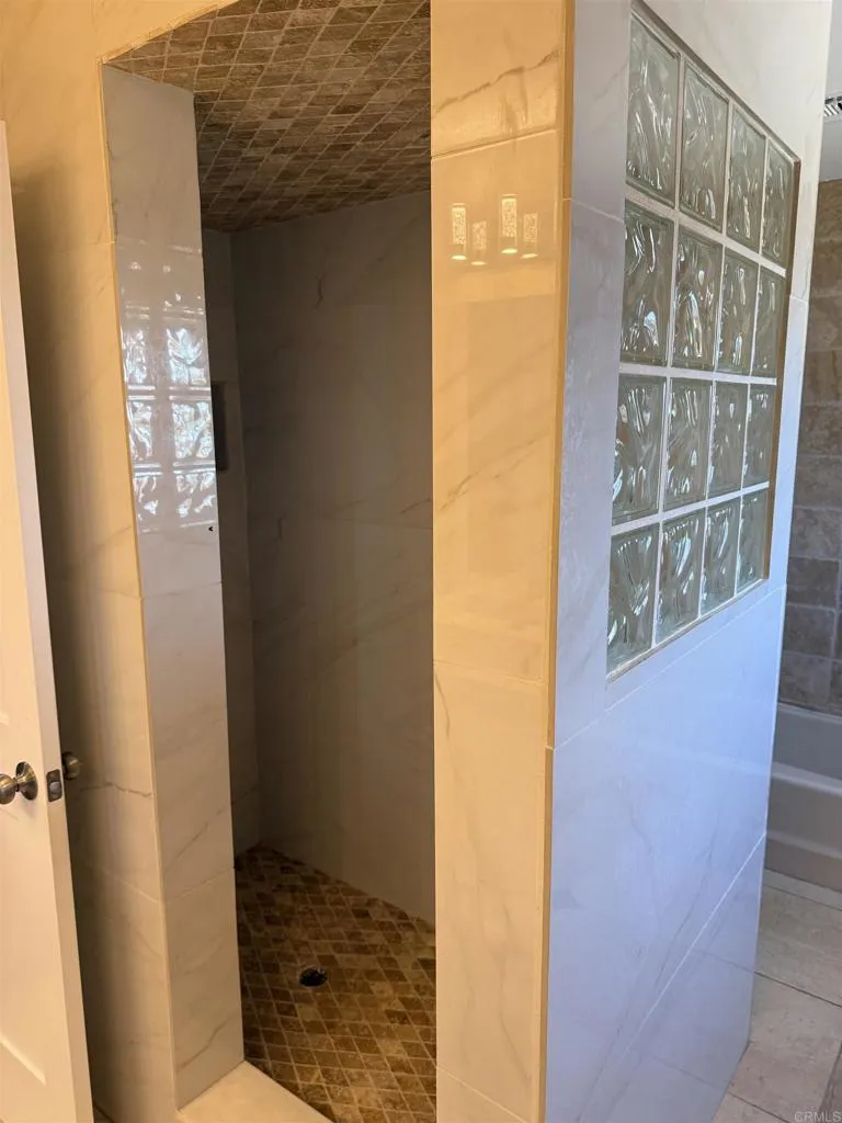 https://cdn.realtyfeed.com/cdn/127/306555039/a28bfdf33cf6dd218ee6cadd201e50f4.webp