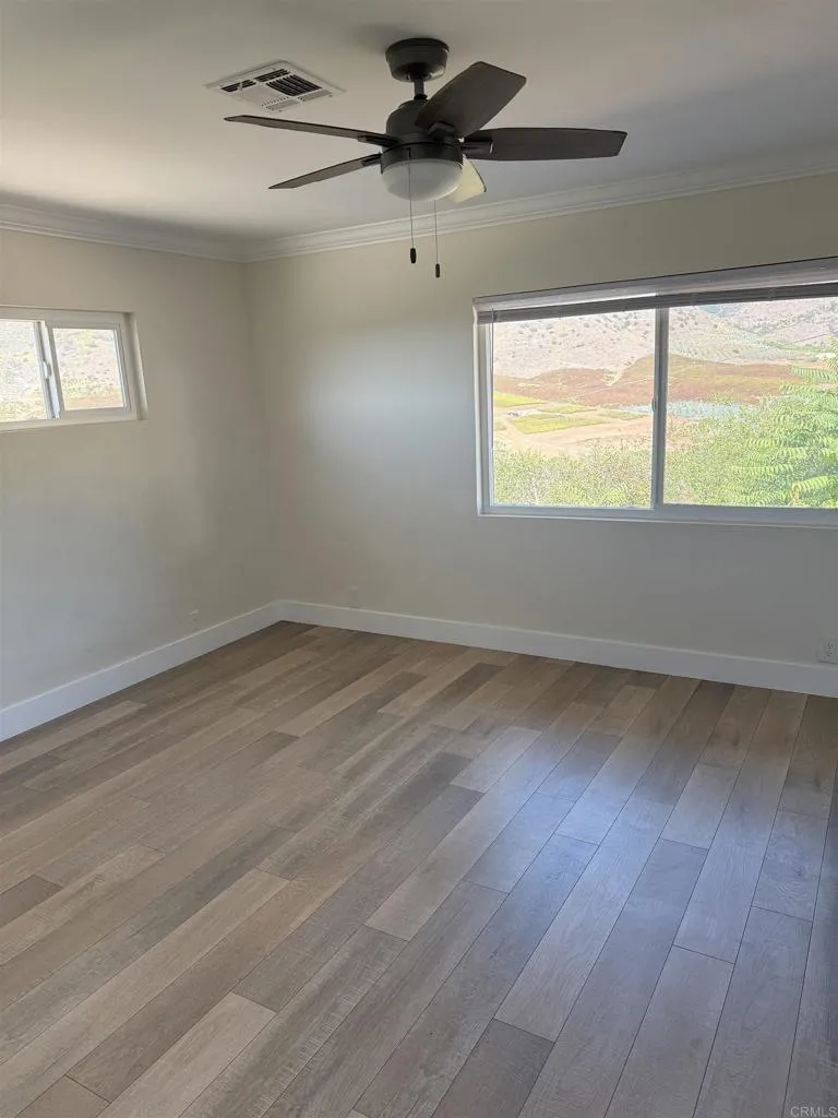 https://cdn.realtyfeed.com/cdn/127/306555039/fa4102d7b2b20111a291e7c65480b64a.webp