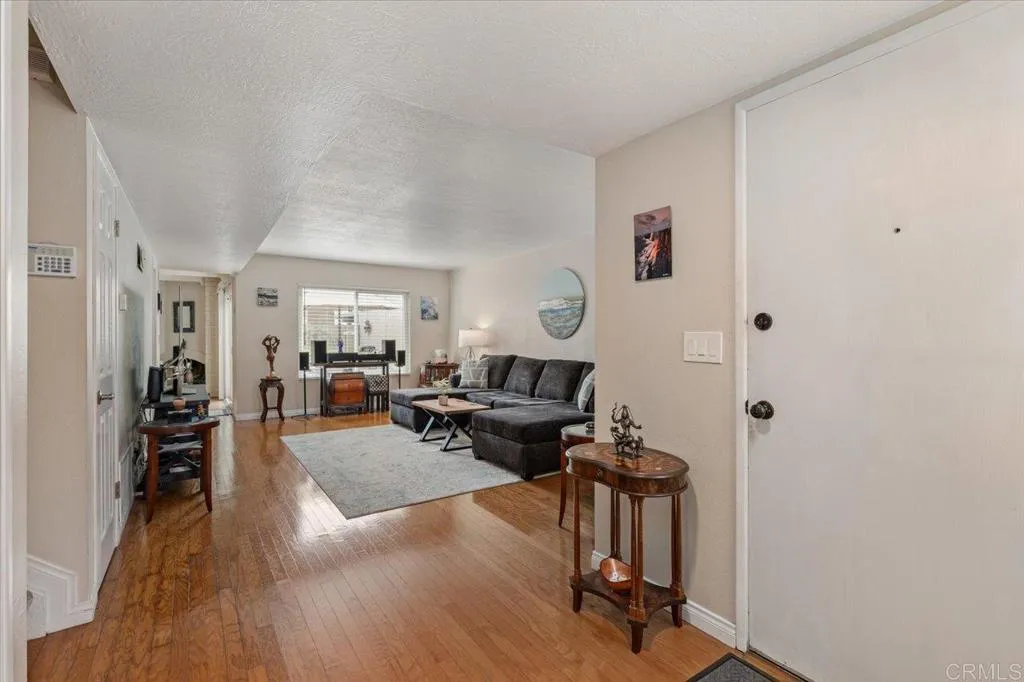 https://cdn.realtyfeed.com/cdn/127/306555059/12a7d4e708c8fa0f653ebe5bde4cf270.webp