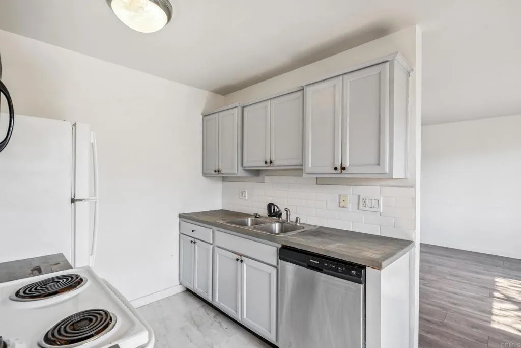 Photo #11: PTP2507436 Listing: Photo #11