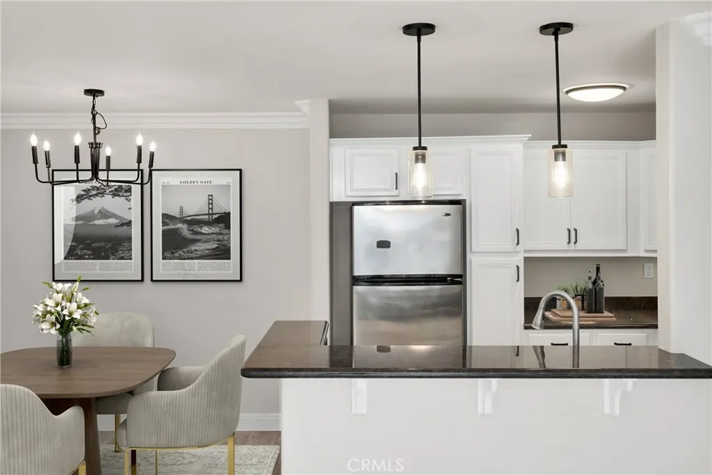 https://cdn.realtyfeed.com/cdn/127/306555195/2db377781d523afe9b986d906f220cdb.webp