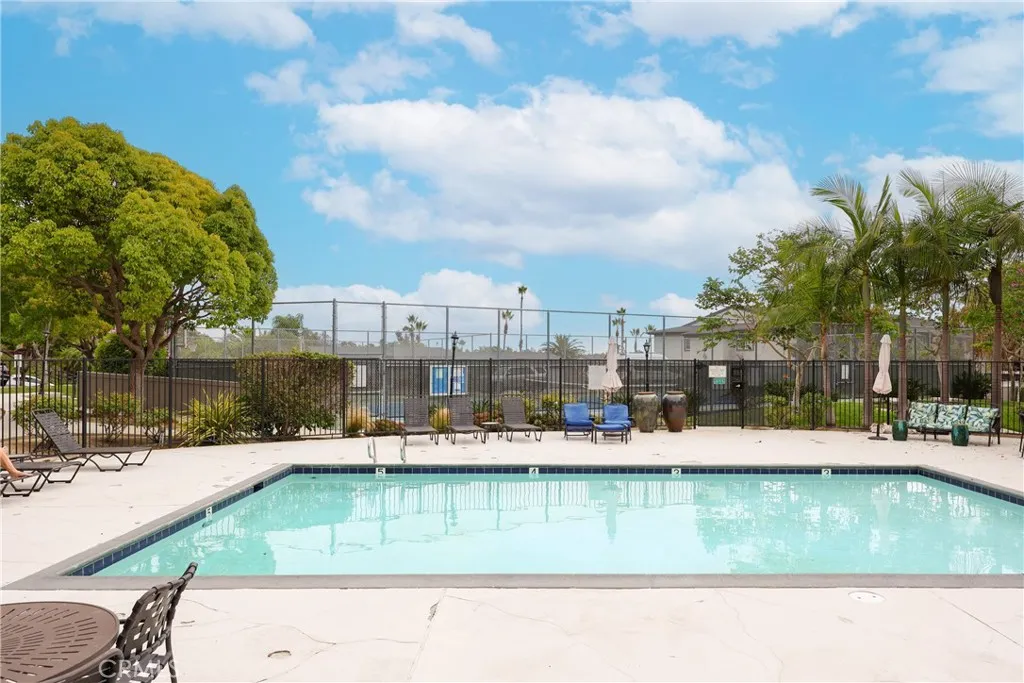 https://cdn.realtyfeed.com/cdn/127/306555195/84c3fea863bd8c0fd022f55f27dba64b.webp