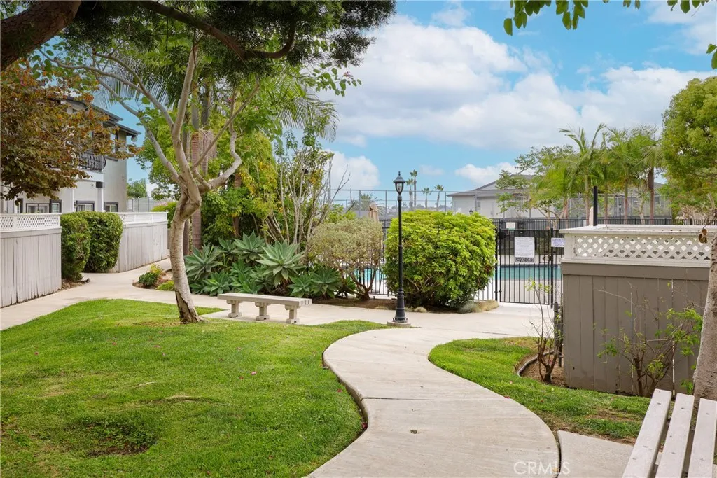 https://cdn.realtyfeed.com/cdn/127/306555195/904430b2022df57c0c76ac1951bdeb65.webp