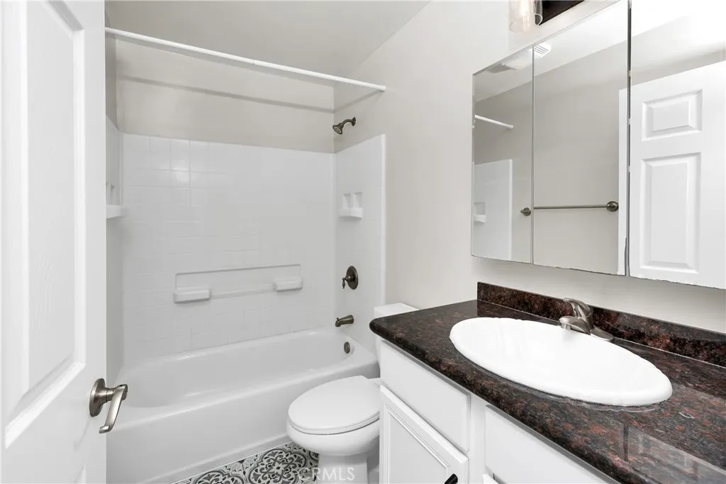https://cdn.realtyfeed.com/cdn/127/306555195/a41494a14e856553db715f3b7af9af97.webp