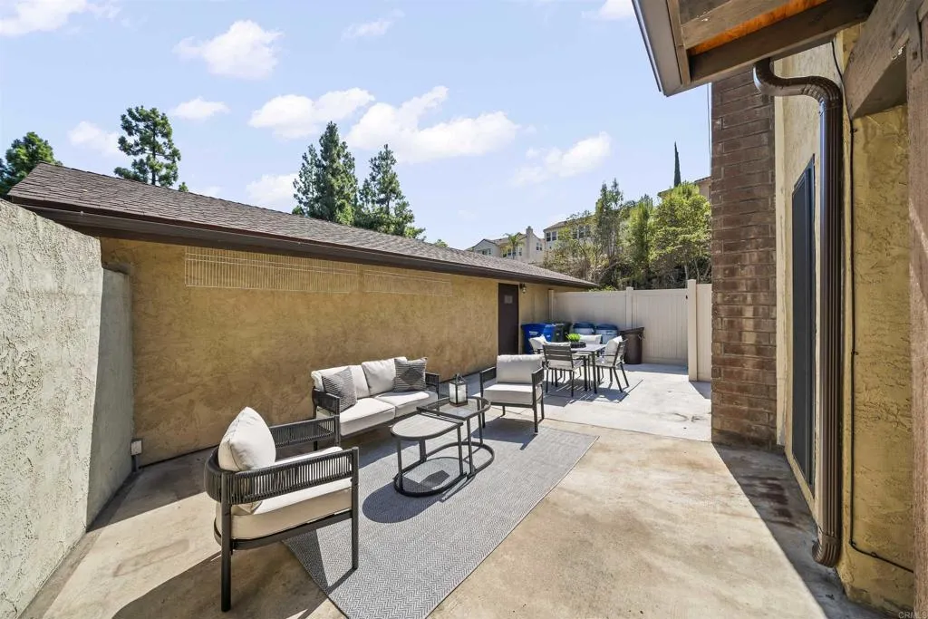 https://cdn.realtyfeed.com/cdn/127/306555263/2af40a1276ad64884e23d19579b288ba.webp