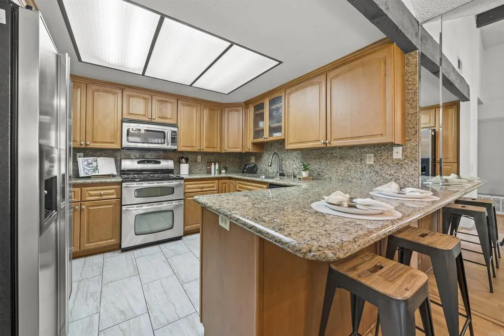 https://cdn.realtyfeed.com/cdn/127/306555263/7168d71ed7b5bc5c7970158616785cba.webp