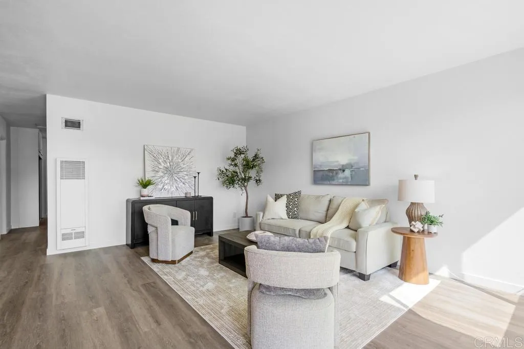 https://cdn.realtyfeed.com/cdn/127/306555315/4d40b794ccd26d33b6529b64a67d8b3e.webp