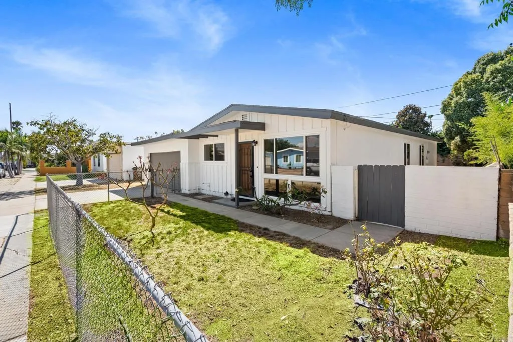 https://cdn.realtyfeed.com/cdn/127/306555315/838f7ccb0fa908acca62b1e58b99992b.webp