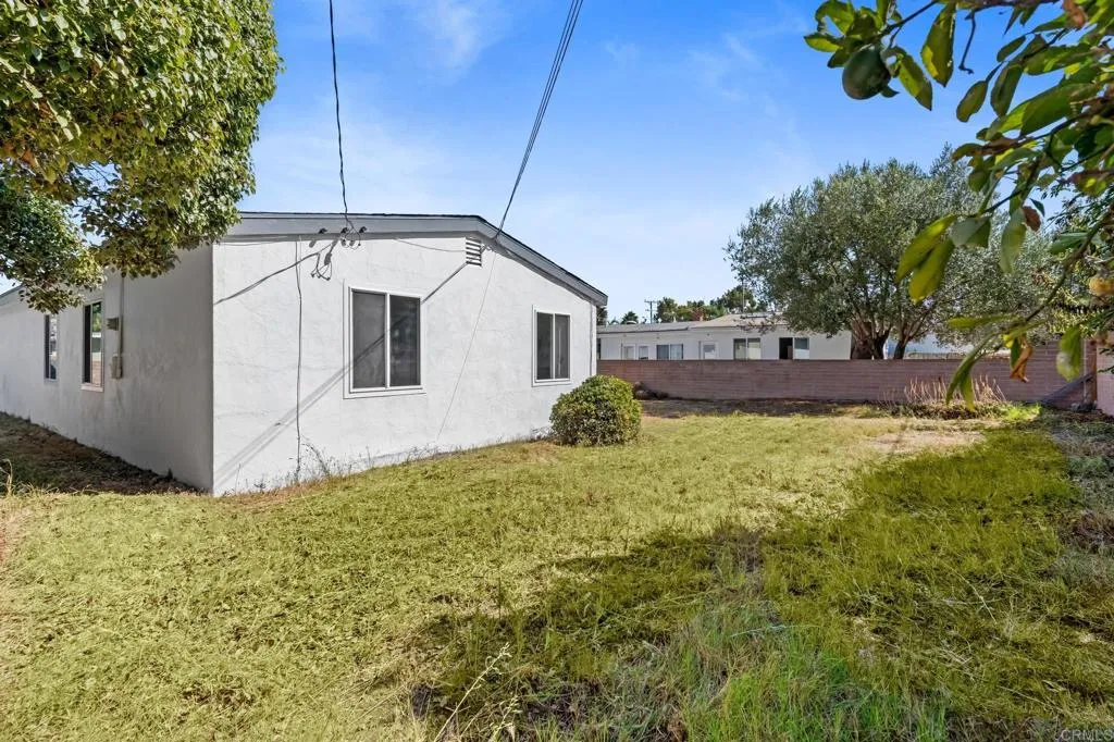 https://cdn.realtyfeed.com/cdn/127/306555315/a8ccd9bfa80c32bc7d4cfe8b84136712.webp