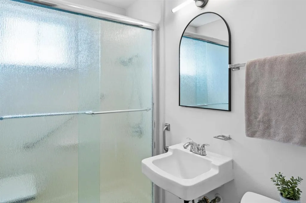 https://cdn.realtyfeed.com/cdn/127/306555315/f374b1fde8049a4135532cf24eda8818.webp