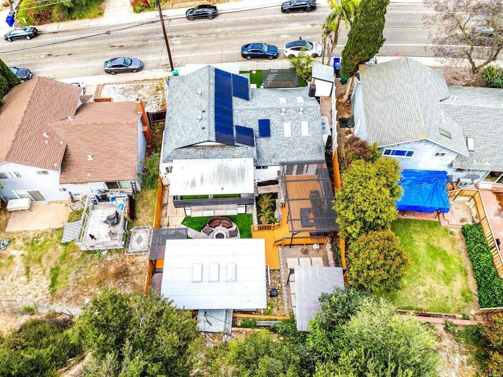 https://cdn.realtyfeed.com/cdn/127/306555346/a98cfbb809dc824de06bae2e1664e176.webp