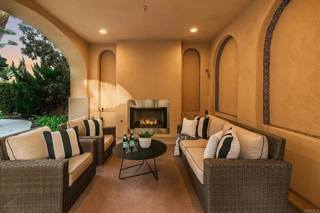 https://cdn.realtyfeed.com/cdn/127/306555541/070b16dea601ad3370a280773cb93c5e.webp
