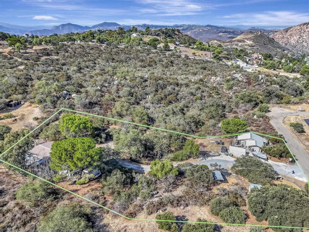 https://cdn.realtyfeed.com/cdn/127/306555604/7e0c28691407a4ad96f79be415117016.webp