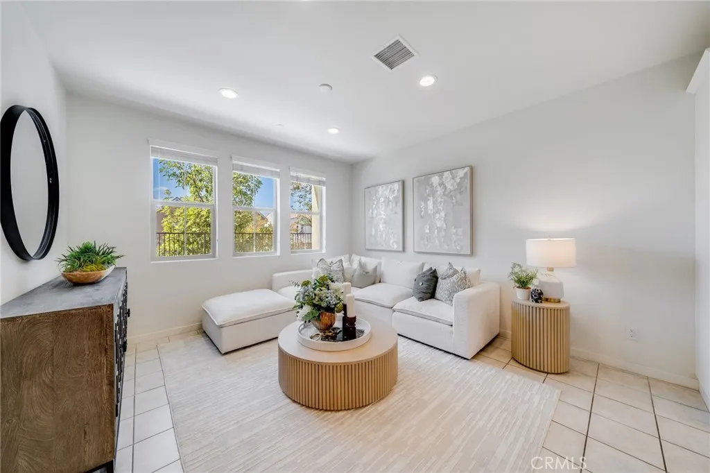 105 High Meadow, Lake Forest, CA 92610 - Photo 5 of 57, Lake Forest, CA