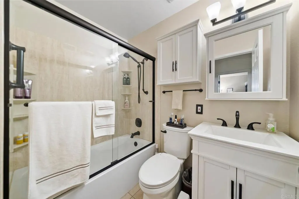 https://cdn.realtyfeed.com/cdn/127/306555623/23859959687b2ff8f2561f0e3a936df3.webp