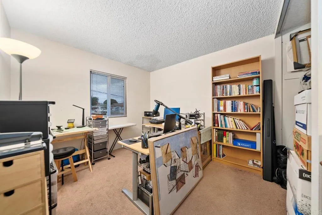 https://cdn.realtyfeed.com/cdn/127/306555623/aca73e16f1a56082368654db921d7529.webp