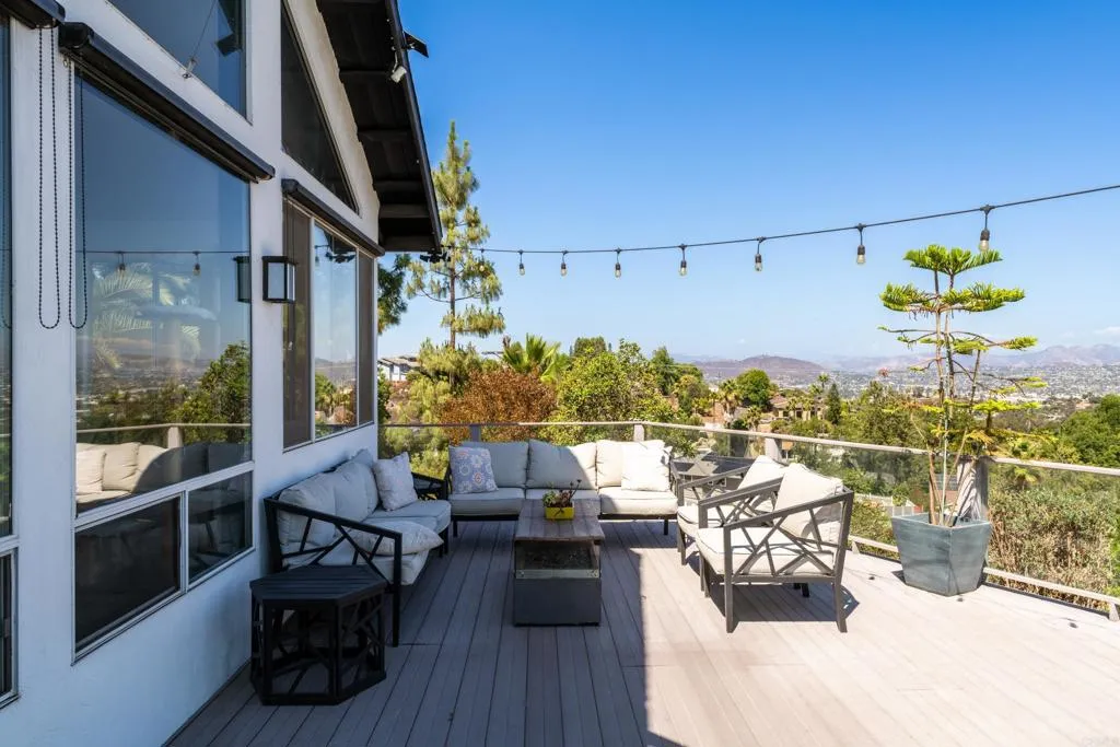 https://cdn.realtyfeed.com/cdn/127/306555626/1415a71e4a1eb538b3afd49e8ebee98f.webp