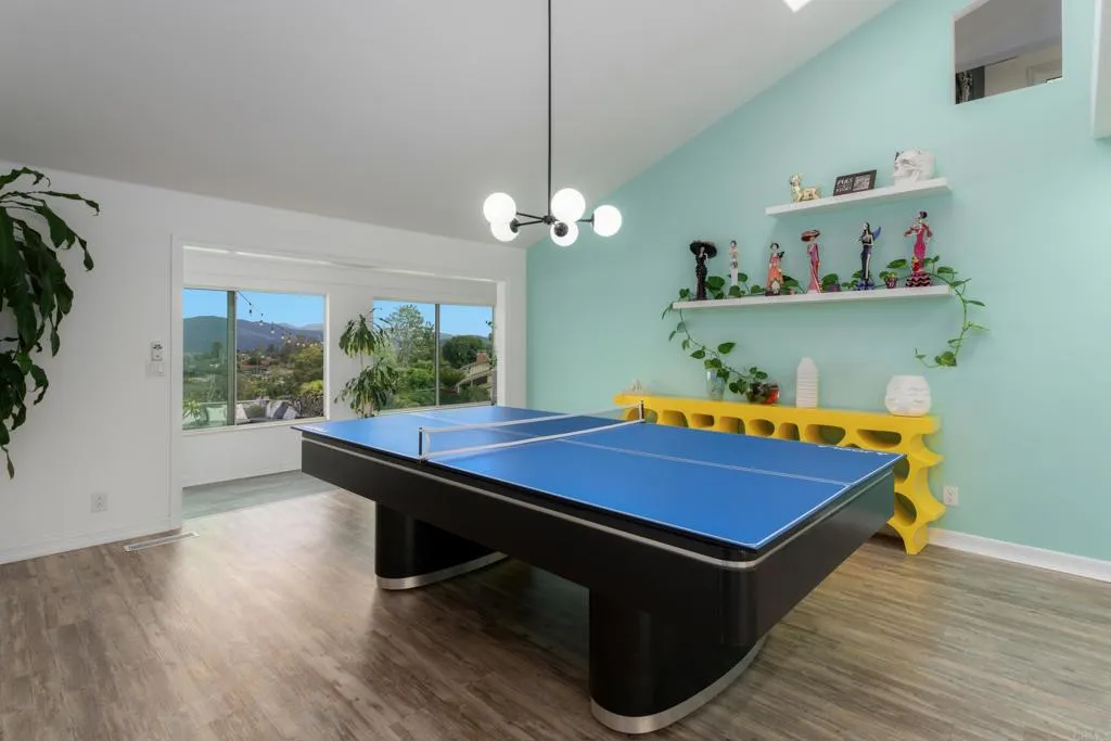 https://cdn.realtyfeed.com/cdn/127/306555626/31c688038a215a11d03b808726ede2a3.webp