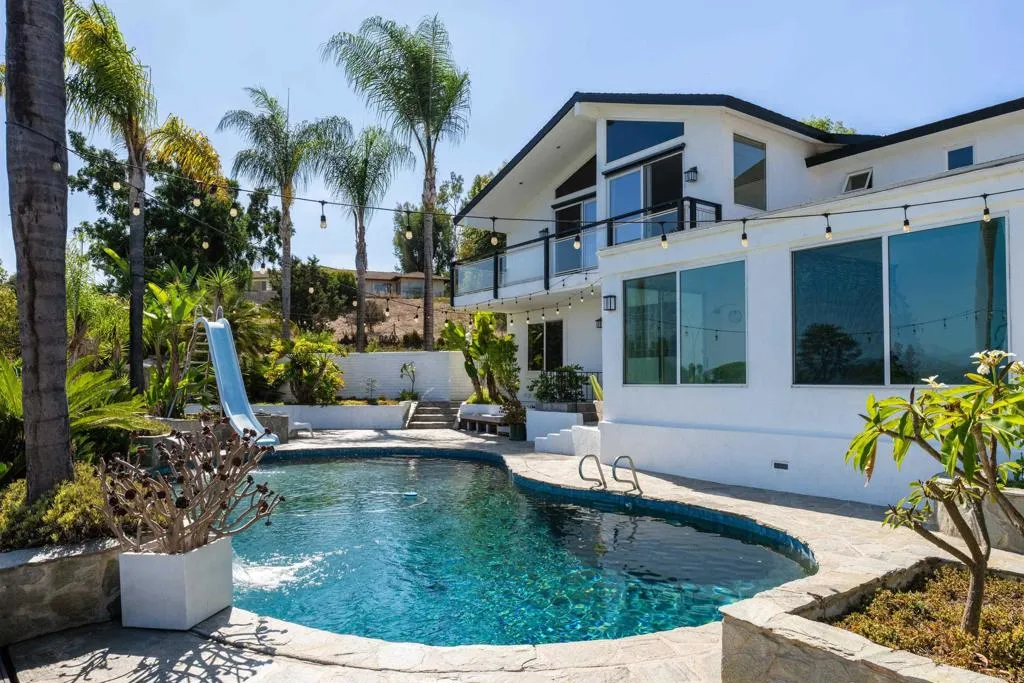https://cdn.realtyfeed.com/cdn/127/306555626/3798b53d54a8c1d70c064fbd0a4e0644.webp