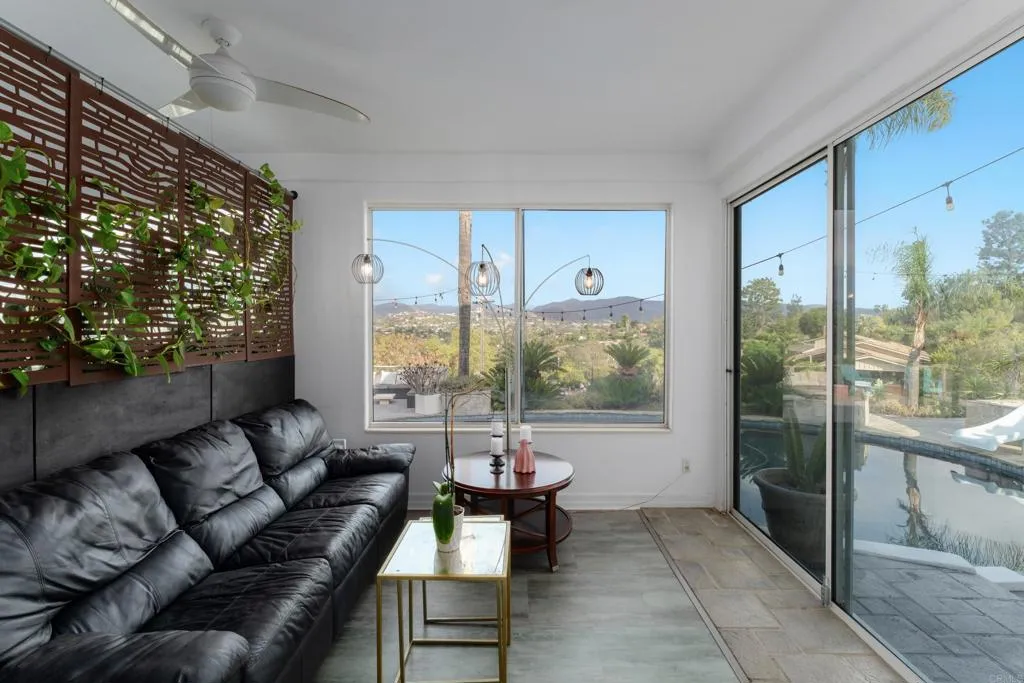 https://cdn.realtyfeed.com/cdn/127/306555626/c3d0f86ba9a6af0a1ae360211a6dc566.webp