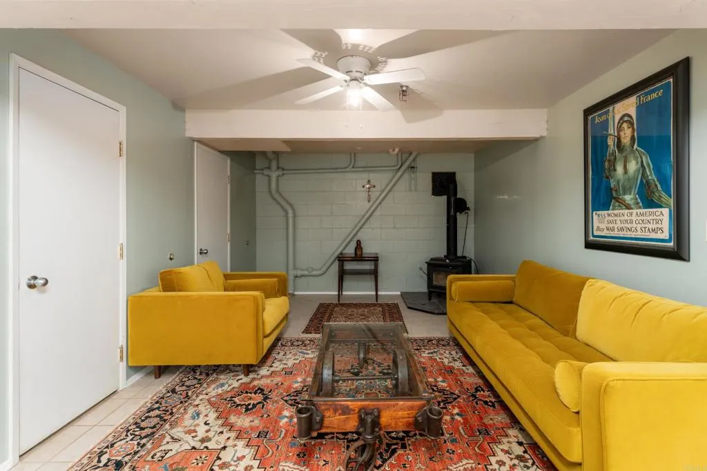 https://cdn.realtyfeed.com/cdn/127/306555665/f7199710ab13df78fea54869c39c7daa.webp