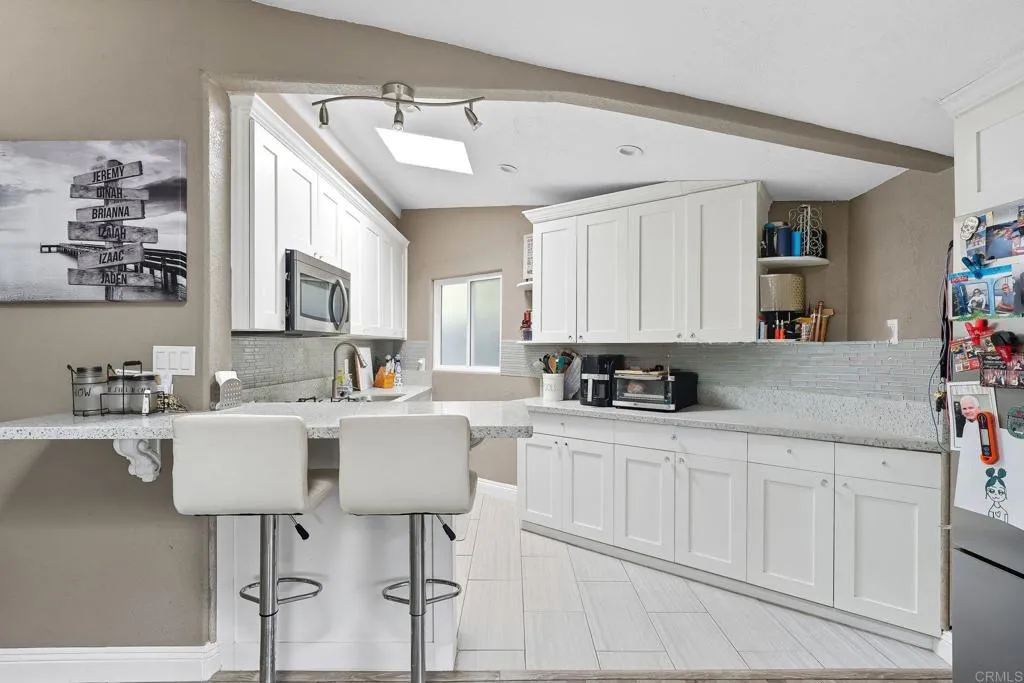 https://cdn.realtyfeed.com/cdn/127/306555670/190f94ad42a25ecf97a8047e384b150e.webp