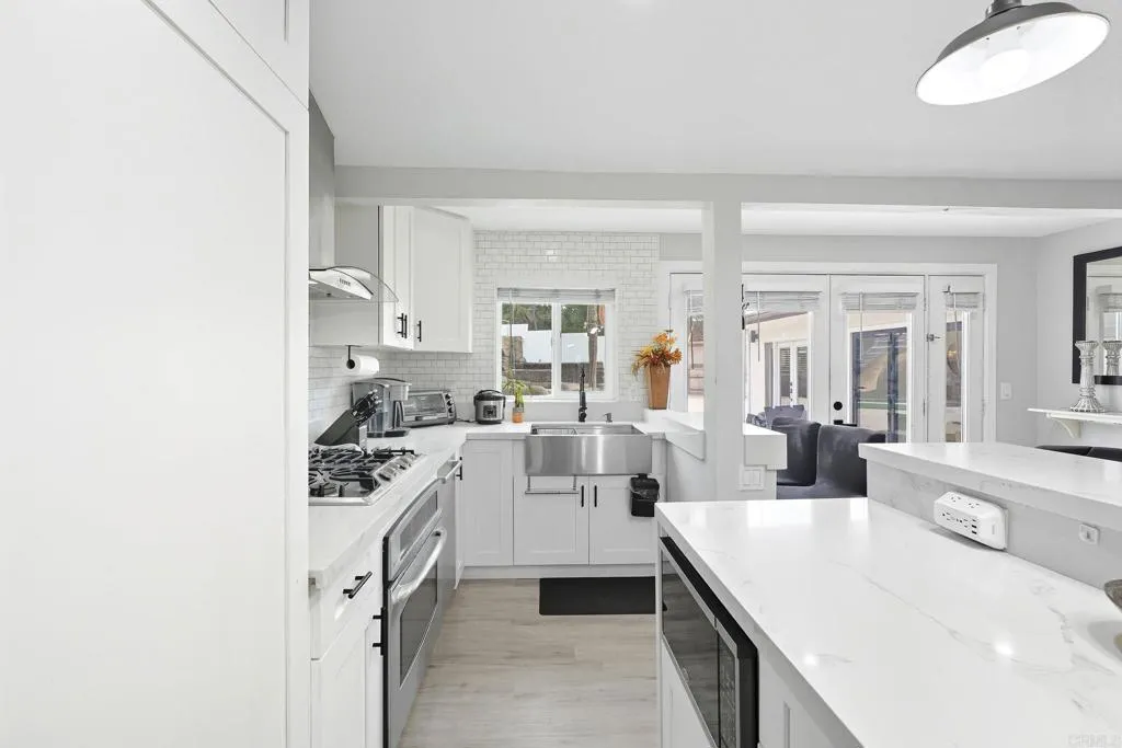 https://cdn.realtyfeed.com/cdn/127/306555670/7b5f57914d09b22352d1f3c4b66e4b9d.webp