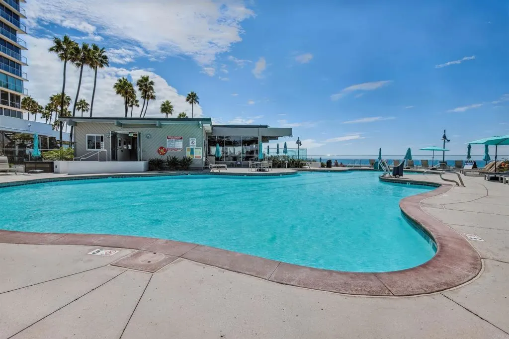https://cdn.realtyfeed.com/cdn/127/306555750/c504d91ed6e4d3793a0ed83be456ccc4.webp