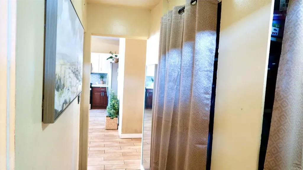 https://cdn.realtyfeed.com/cdn/127/306555771/a20d9992df4c7e4855de3c966c82034f.webp