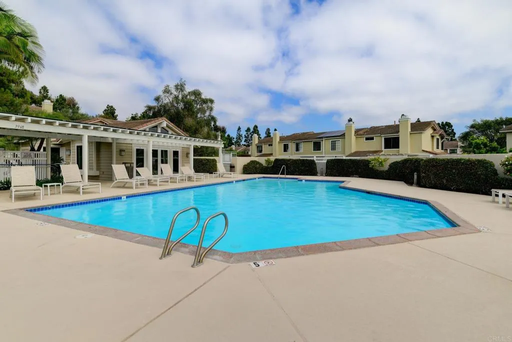 https://cdn.realtyfeed.com/cdn/127/306555786/03d5c51b546aeff87c12c141dacf6827.webp
