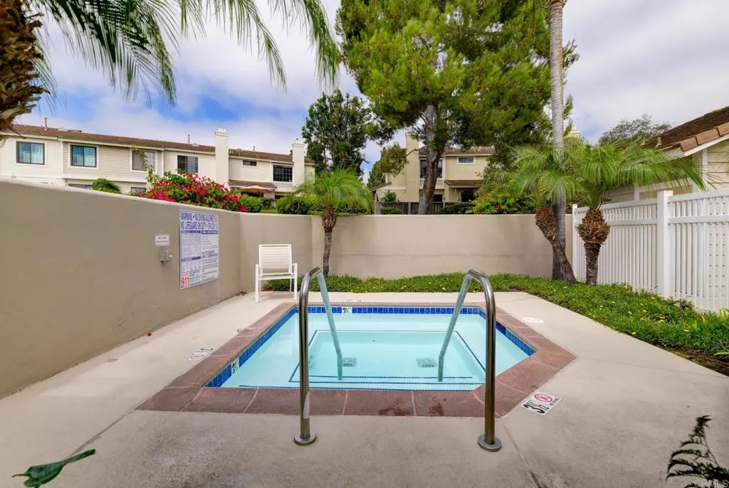 https://cdn.realtyfeed.com/cdn/127/306555786/9280cf7962dd1da513fa0f58f5bc2cb9.webp