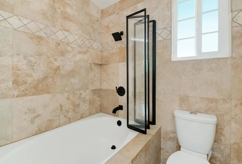 https://cdn.realtyfeed.com/cdn/127/306555786/a0ff4c3bf3c51f44b0a8ce8350245922.webp