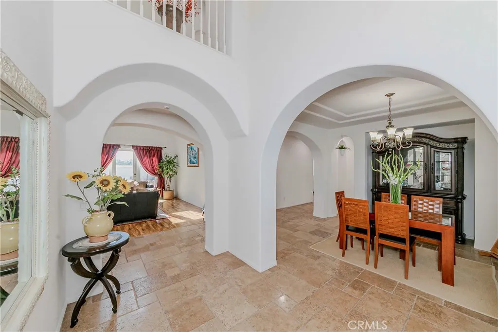 https://cdn.realtyfeed.com/cdn/127/306555846/87fe1b2adc22a9bb544cbd92392cde96.webp