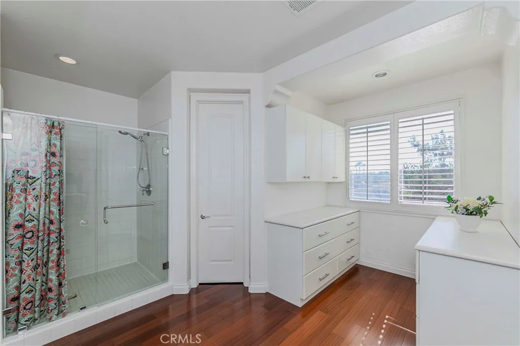 https://cdn.realtyfeed.com/cdn/127/306555846/d8f49cb735aa5fc5e3426c86801933f3.webp