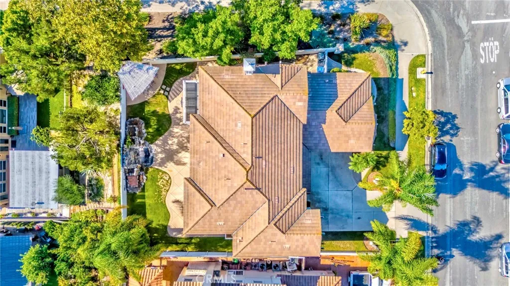 https://cdn.realtyfeed.com/cdn/127/306555846/f26e0e4e893dc935e32aa4567c152686.webp