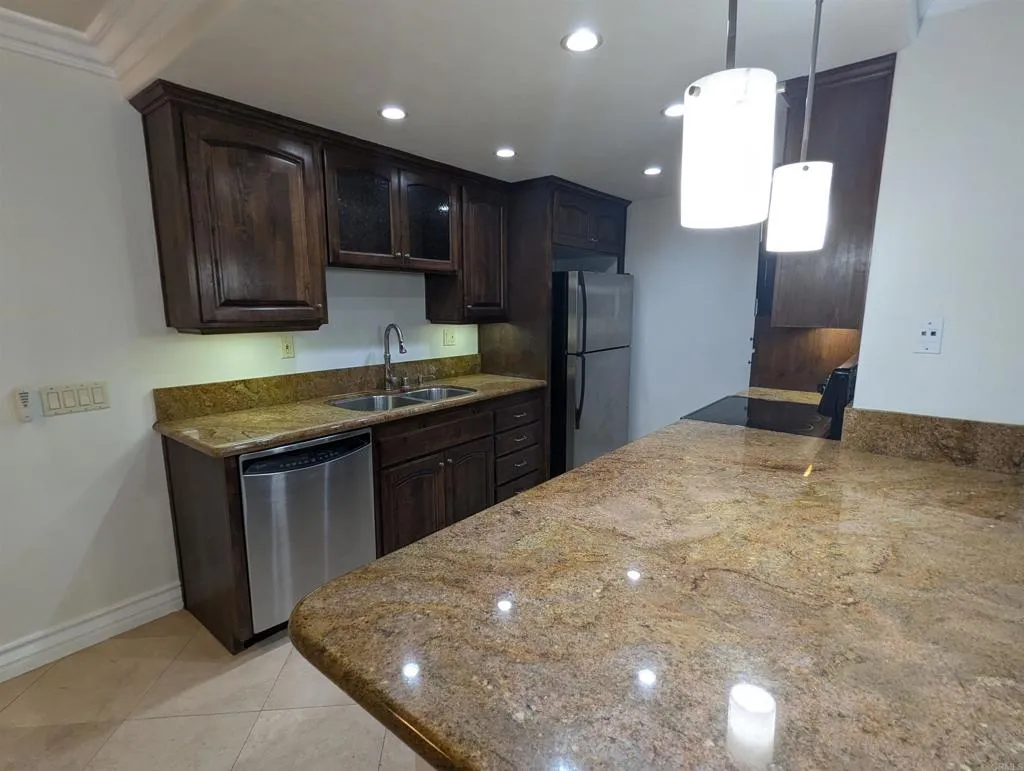 https://cdn.realtyfeed.com/cdn/127/306555849/6280e1e4aee5acfb8552e95bc67766db.webp