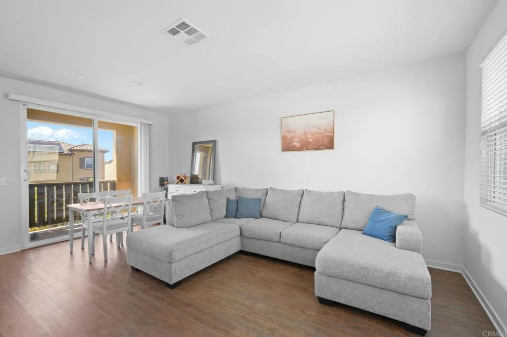 Photo #10: PTP2507466 Listing: Photo #10