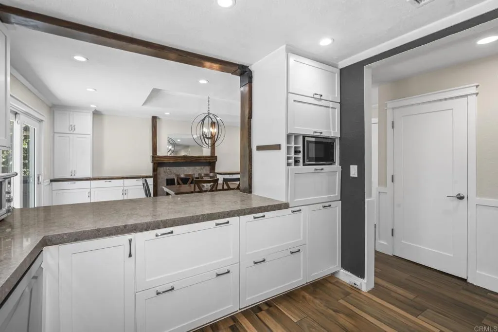 https://cdn.realtyfeed.com/cdn/127/306555871/9b36fa912c60b9ab6fa1314e18c74bfe.webp
