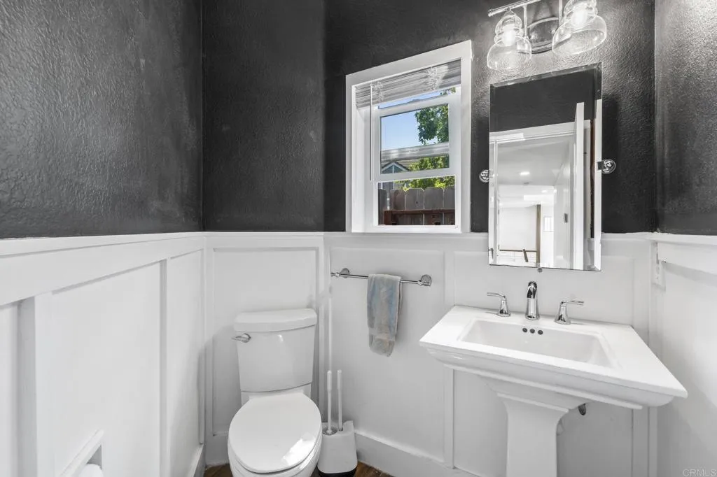 https://cdn.realtyfeed.com/cdn/127/306555871/9d5099e101fb955f0bc48a9c1d712bb8.webp
