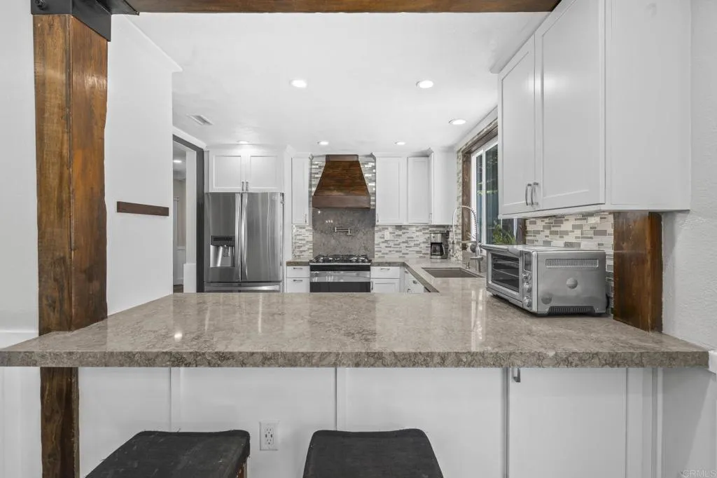 https://cdn.realtyfeed.com/cdn/127/306555871/b3d61a07b8cb2856f9b86b102de7cd95.webp