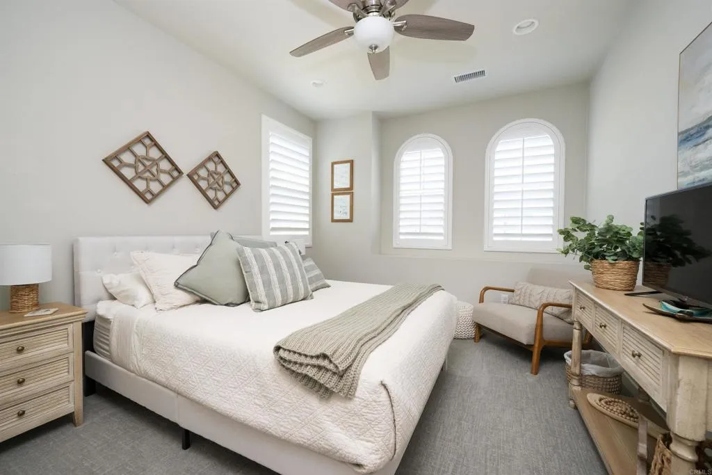 https://cdn.realtyfeed.com/cdn/127/306555917/b5714ea683946a6d97071a3bdbf15b69.webp