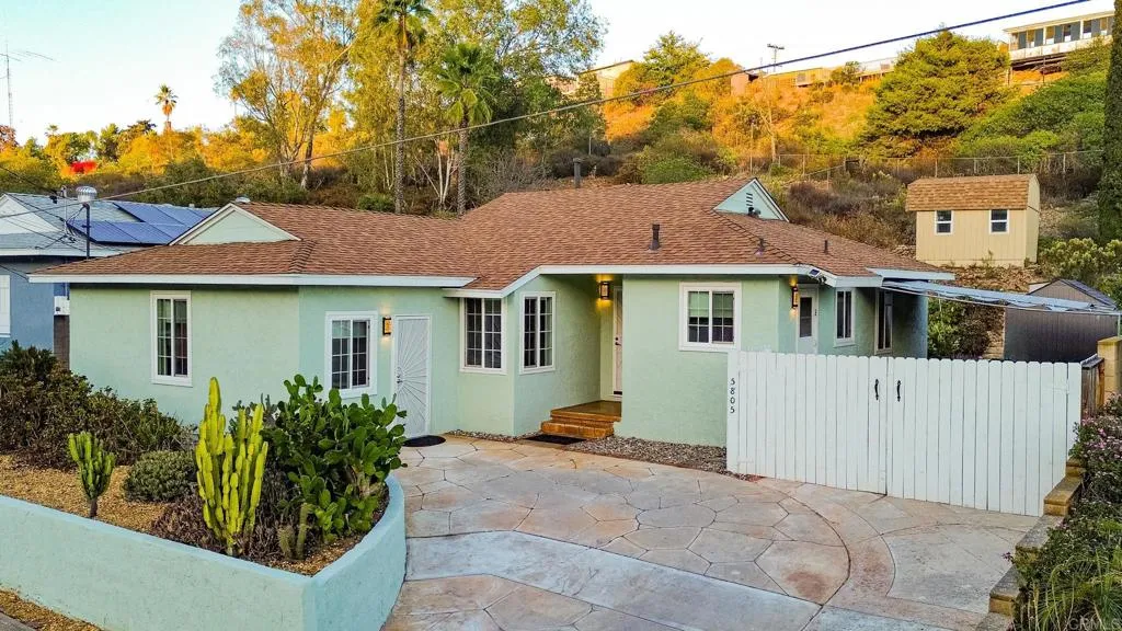 https://cdn.realtyfeed.com/cdn/127/306555929/1772dc7912c1fc1d2101f2ec710fb6e1.webp
